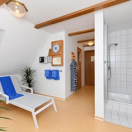 Im Kapitaenshaus * Esens